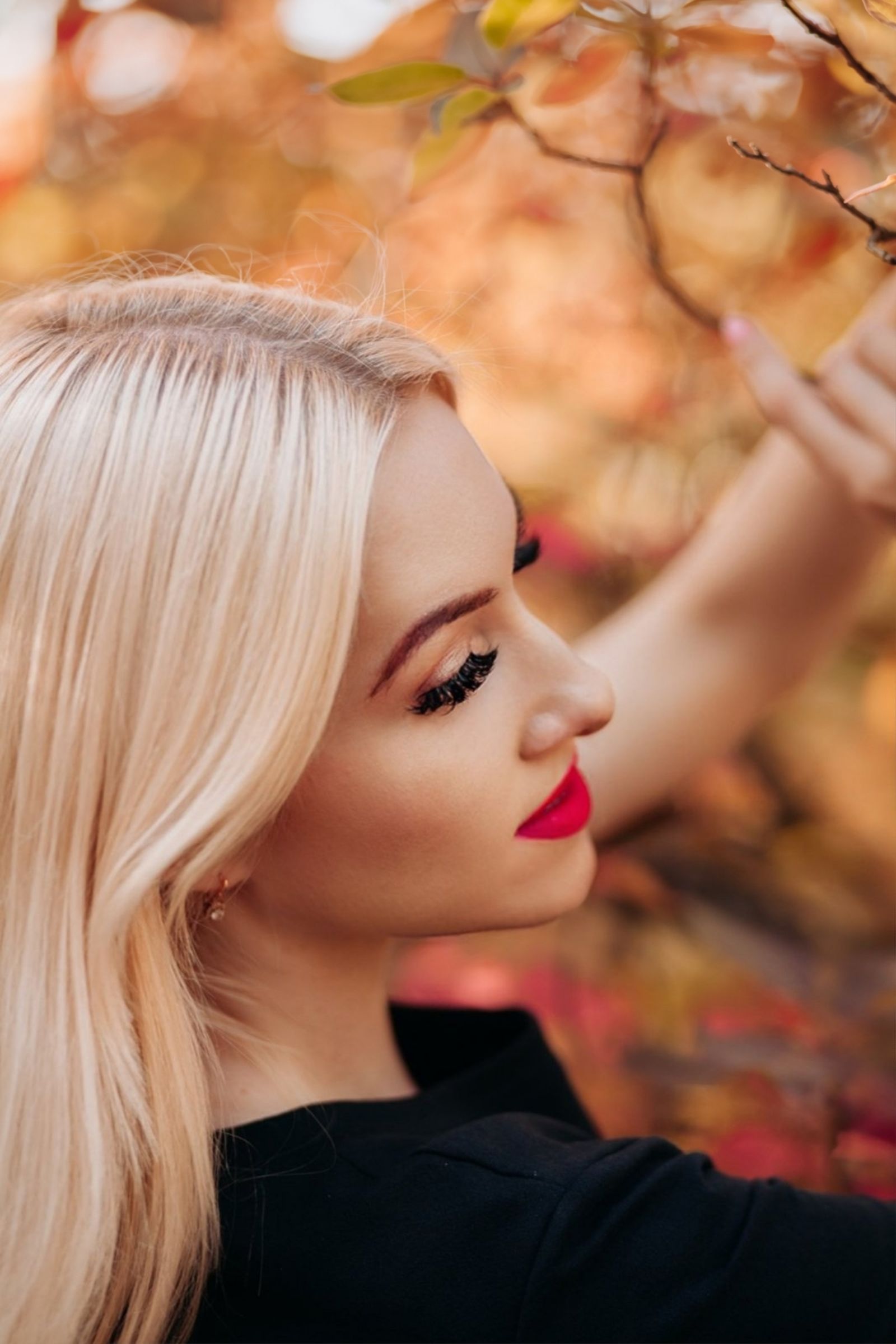 La transición de otoño: cómo renovar tu maquillaje sin perder tu esencia